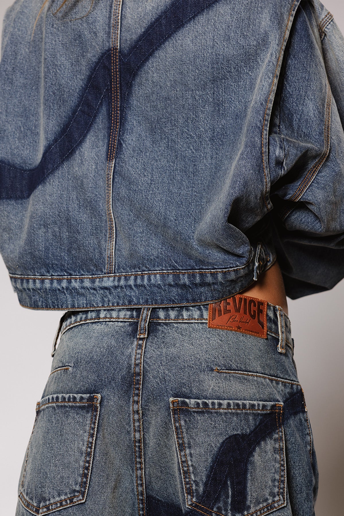 EMPIRE JEAN / OVERCAST